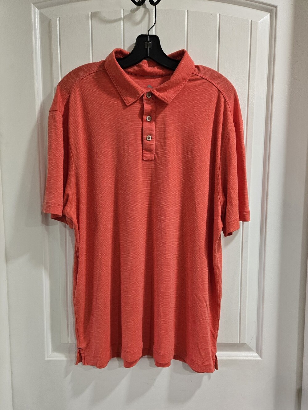 Tommy Bahama Men's XL Coral Polo Shirt Athleisure Golf Vaca Tencel Lyocell